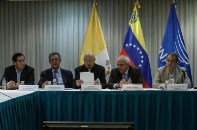 Vaticano abandona (por ahora) diálogo en Venezuela