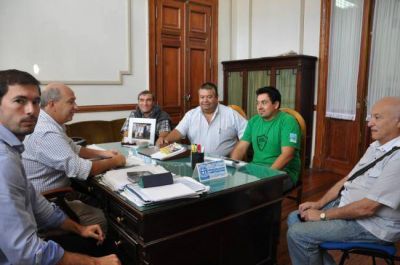 Para definir monto salarial, gremio municipal convoca a asamblea