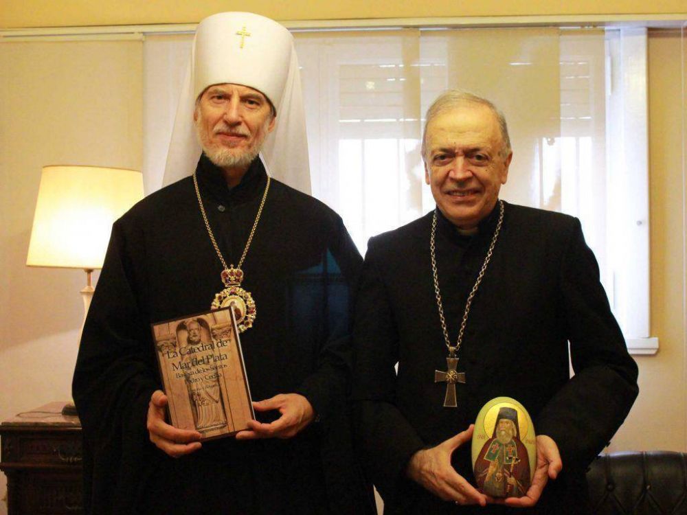 Monseor Marino recibi al arzobispo de la Iglesia Ortodoxa Rusa