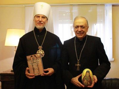 Monse�or Marino recibi� al arzobispo de la Iglesia Ortodoxa Rusa