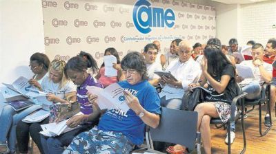 Comenzaron los talleres para los manteros de Once