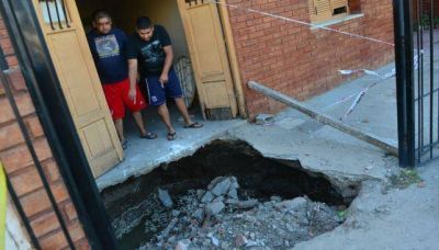 Muni y Provincia se tiran con Villa El Libertador