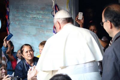 Proyecto de barrio para pobres en Asunci�n en honor de Papa Francisco