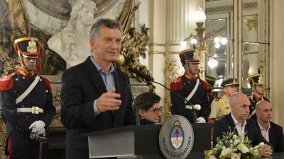 Macri apura los cambios para agilizar la expulsión de extranjeros que delinquen
