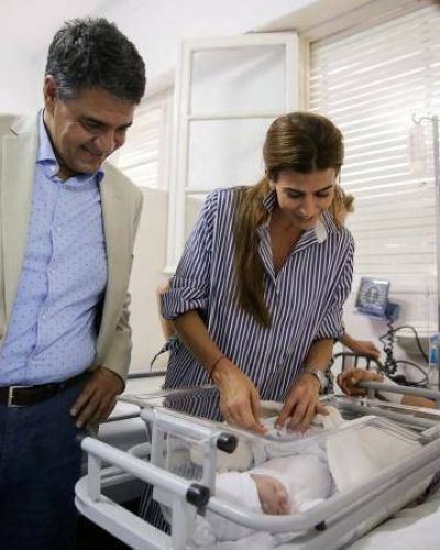 Awada pis� el Conurbano bonaerense y marc� la cancha en la interna PRO