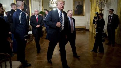 Trump anuncia una pronta renegociación del NAFTA, un tema clave en su campaña