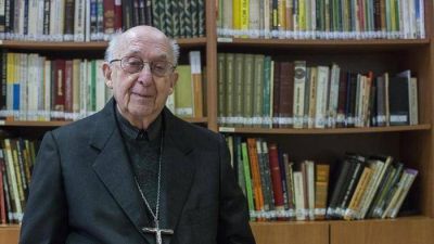 Obispo fallece y dona su cuerpo a la ciencia. Paglia: qu� generosidad