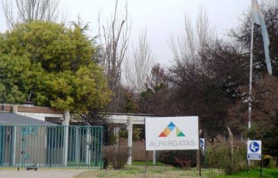 Alpargatas volvi� a producir con todo su personal