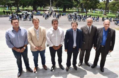Ritondo: motos y lanchas para el Conurbano bonaerense