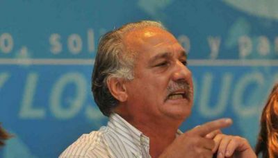 Docentes abren el paraguas ante posibles tormentas