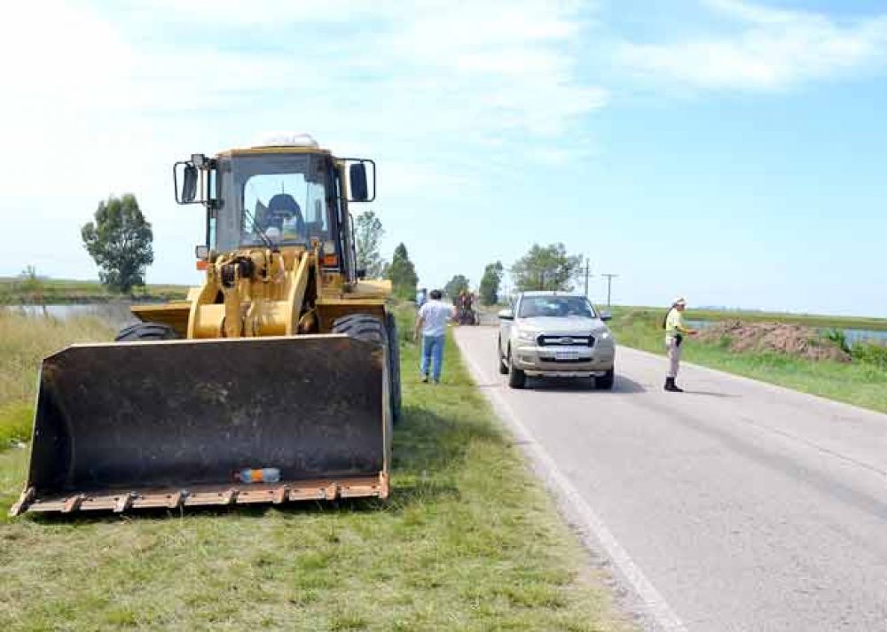 Iniciaron trabajos para reparar la Ruta Provincial 101