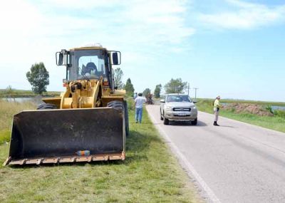 Iniciaron trabajos para reparar la Ruta Provincial 101