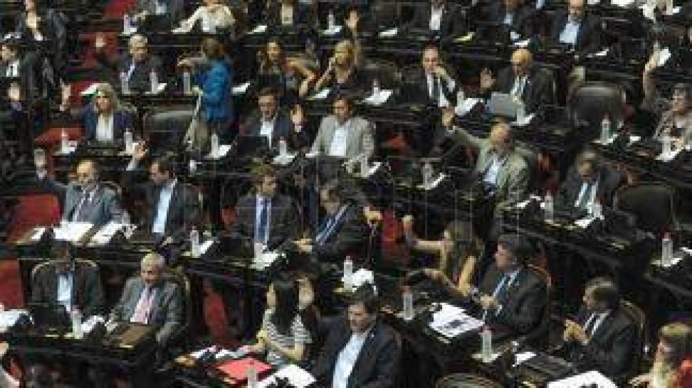 El oficialismo parlamentario buscar una rpida ratificacin de los decretos sobre ART y feriados