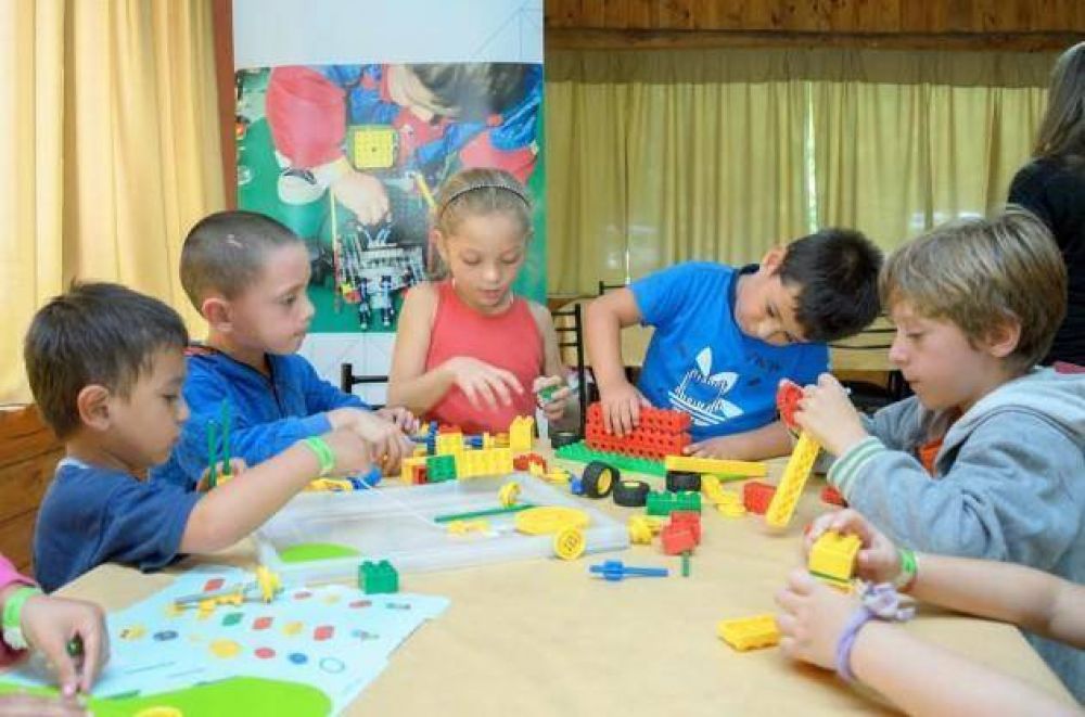 En verano los talleres de rob�tica de la ULP llegan a distintos puntos de la provincia