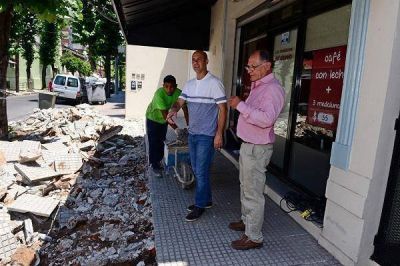 San Fernando extiende las obras en el centro comercial Constituci�n
