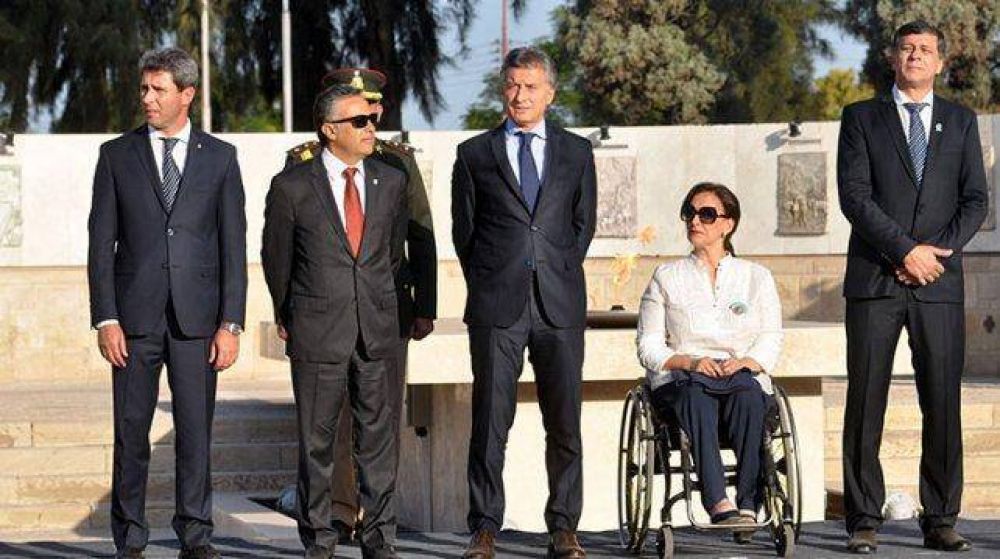 Con Macri presente, Mendoza celebr� el Bicentenario del Cruce de los Andes