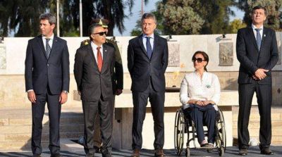 Con Macri presente, Mendoza celebr� el Bicentenario del Cruce de los Andes