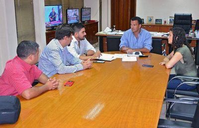 El ministro Rodr�guez se reuni� con concejales de Salvador Mazza