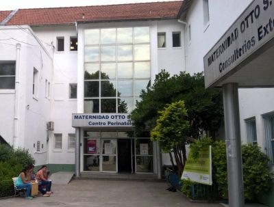 Renovaci�n de fachada e instalaciones en el Hospital Iriarte de Quilmes
