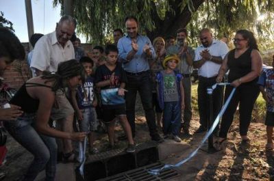 Inauguraron el desag�e Marcial Candioti en Coronel Dorrego