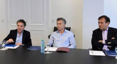 Dujovne tuvo su primera reuni�n con el equipo econ�mico y Macri y les dio su diagn�stico