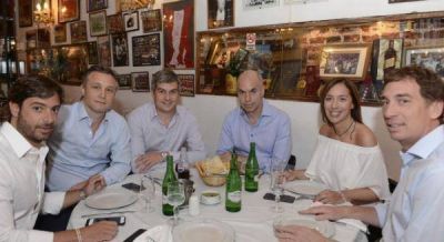 Cumbre de funcionarios del PRO de Naci�n, Ciudad y Provincia para hablar cuestiones electorales