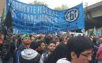  An�lisis: crece la presi�n sobre el triunvirato cegetista para que endurezca su postura ante el gobierno