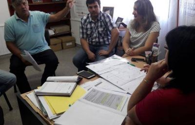 Productores ganaderos se oponen al Centro de Residuos