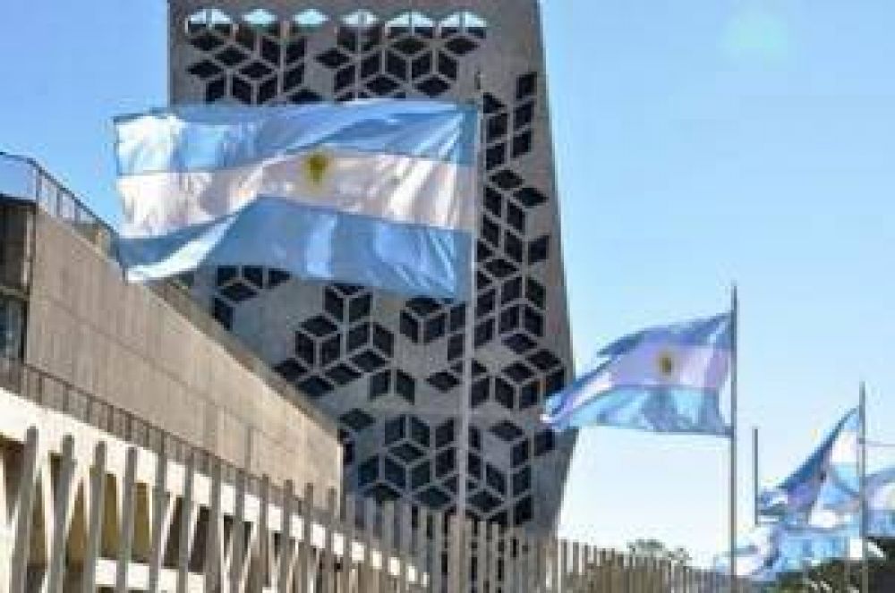 Provincia aument� un 37,4 por ciento la coparticipaci�n a municipios y comunas