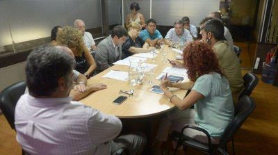 Paritarias 2017: AMPROS rechazó la oferta del Gobierno de Mendoza