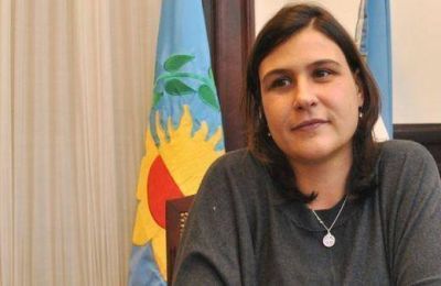 Cecilia Comerio: �Durante 2016 las obras h�dricas no avanzaron en la Provincia�