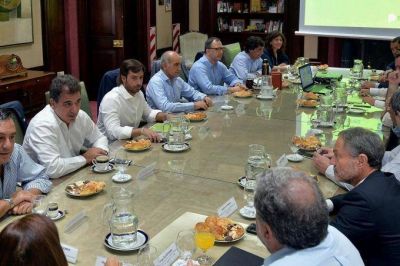 En una nueva reuni�n de Gabinete, Vidal pidi� que se luzca la gesti�n en el a�o electoral