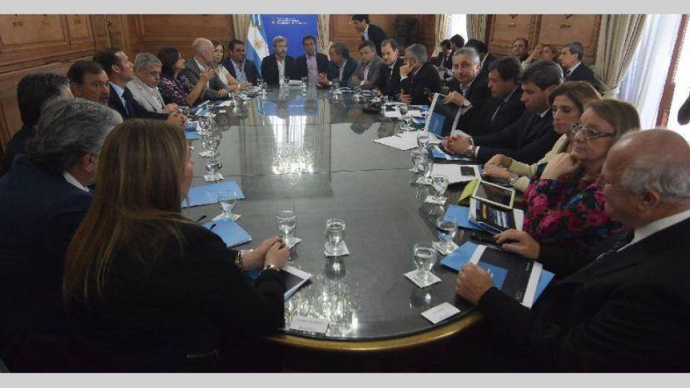 Frigerio ratific� que no habr� injerencia en paritarias de provincias