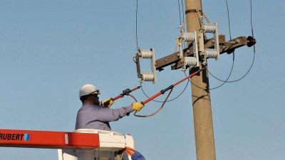 Calor y viento en Bah�a: vecinos de distintos barrios se quejan por cortes de luz