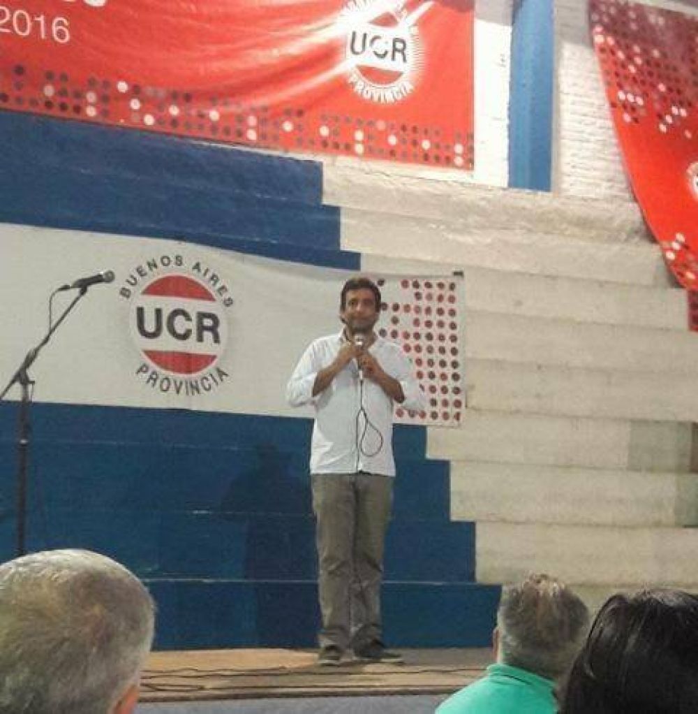 Sebasti�n Salvador: �Podr� haber tensiones en el armado pero desde la UCR siempre apostaremos por la unidad�
