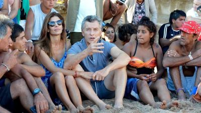 Mauricio Macri le tira a las provincias la disputa salarial