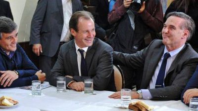 Pichetto pone a Bordet en la lista de nuevos l�deres del PJ