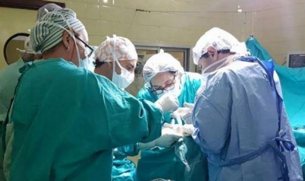 Realizan un implante coclear in�dito en San Andr�s de Giles