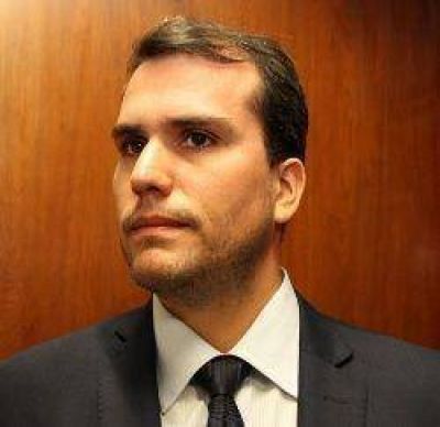El ibarrismo sali� a pedirle a su l�der que se presente como candidato a senador