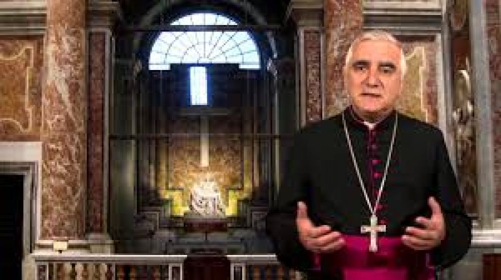 Mons. Lozano reflexion� sobre �Comunicar esperanza y confianza en nuestros tiempos�