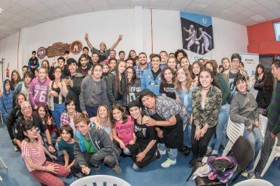 Vuoto particip� de la cena organizada en el CePLA