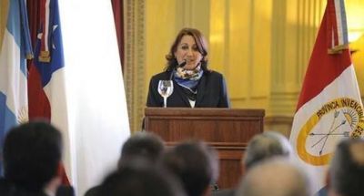 Fein vuelve a la carga con el endeudamiento para obra p�blica