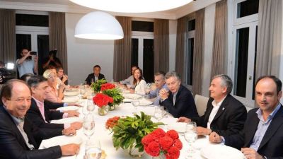 La UCR le aconseja a Macri defender mejor la gesti�n e insistir con la herencia K