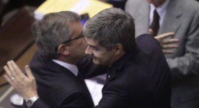 Monz� se repliega ante la consolidaci�n de Marcos y niega candidatura a senador
