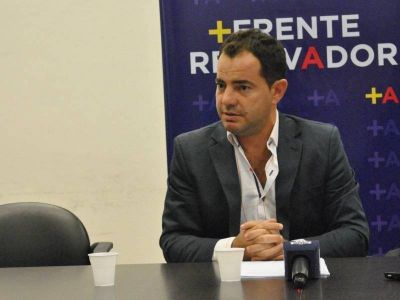 Bonelli plantea eximir de impuestos a La Emilia: �Para la Provincia es nada, para los vecinos mucho�