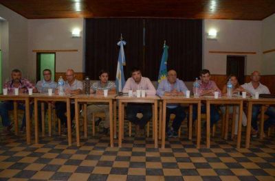 Gabinete en Recalde: anuncios y respuestas para los vecinos