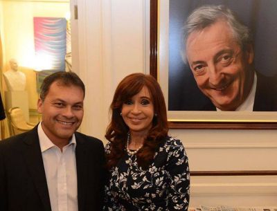 Otro intendente pidi� por Cristina candidata