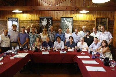 Primera reuni�n de la Mesa de Coordinaci�n Pol�tica del PJ Bonaerense