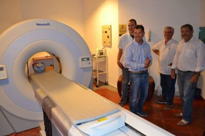 Di Cesare: �Algunos sectores est�n utilizando la salud como campa�a pol�tica y enga�an a la gente�