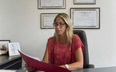 Provincia: Rige ley que otorga licencias a estatales v�ctimas de violencia de g�nero